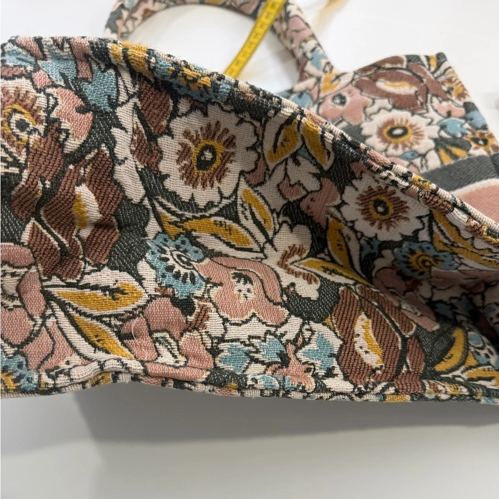 Nilani Floral Tote‎ Bag